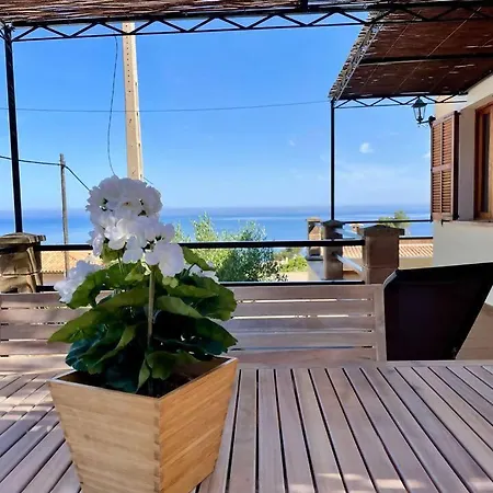 Holiday home Punta De Saguilaport Des Canonge *